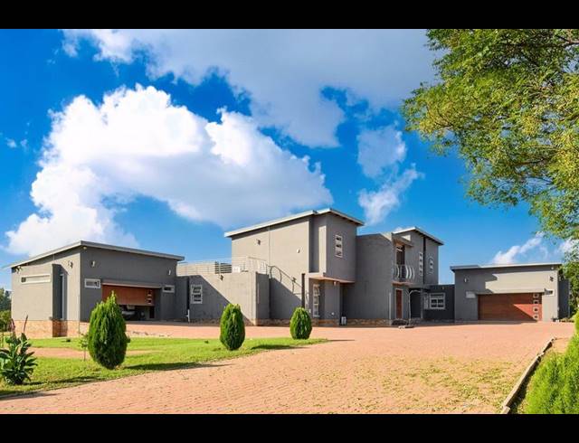 6 BEDROOM HOUSE FOR SALE IN BULTFONTEIN